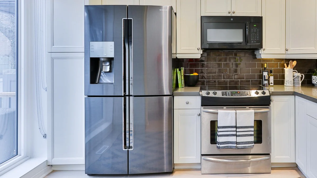 Popular Side-by-Side Door Refrigerators to Check Out