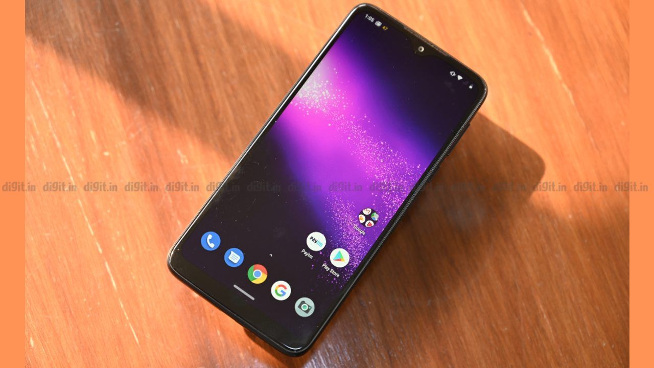 Motorola One Macro  Review: Macro camera at a budget