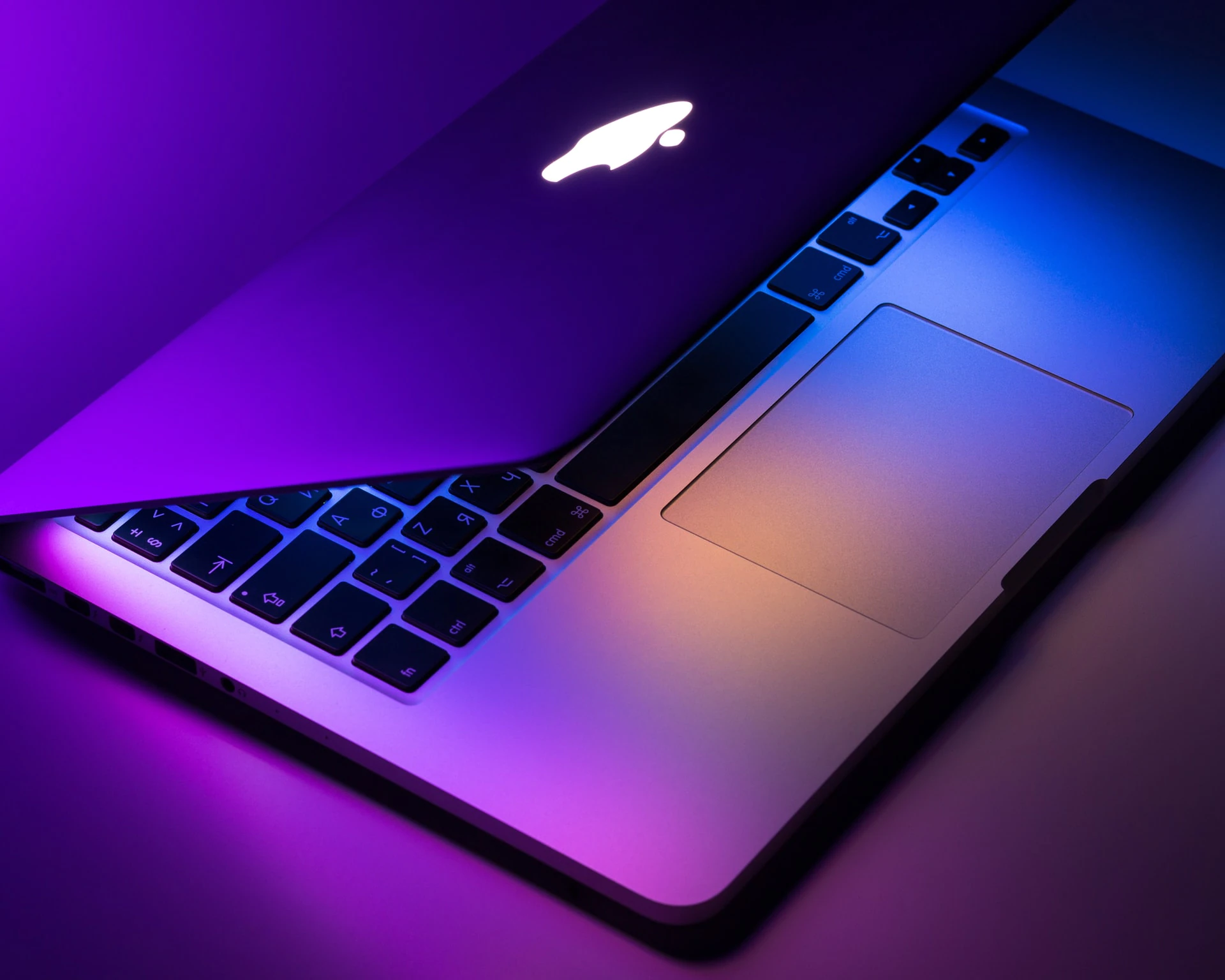 Must-Buy Apple Laptops, Macs for Creative Professionals