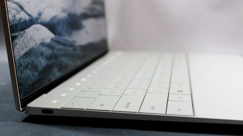 CES 2022: Dell XPS 13 now lacks a physical trackpad because it looks cooler this way