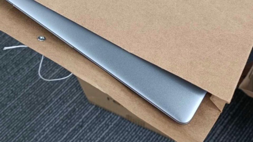 Realme's laptop teaser hints at a thin & light notebook similar to the MacBook Air