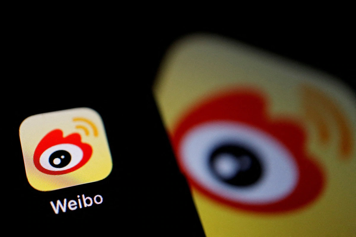 Didi and Lenovo Founder Clear Weibo Accounts, Raise Questions on Possible Danger in Public Speaking